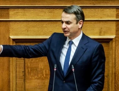 Ο Κυριάκος Μητσοτάκης συνεχάρη… ανορθόγραφα τον Λάνθιμο (φώτο)